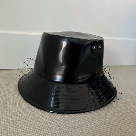 DIOR BLACK TEDDY D-VINYL LOGO BUCKET HAT SIZE 57 - Picture 2 of 8